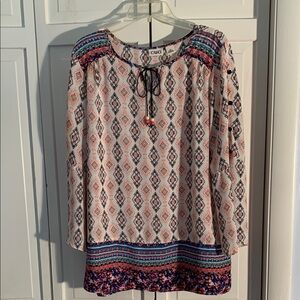 Cato Multi-colored 3/4 Sleeve Tie Front Tunic Blouse EUC